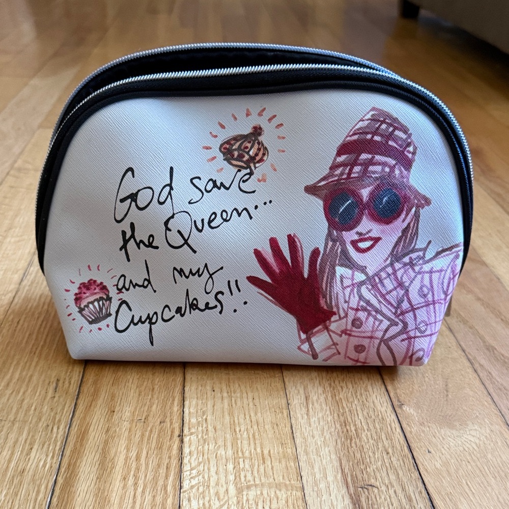 IZAK New York Cosmetic Bag